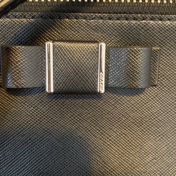 Coach crossbody like new - Picture 2 of 9